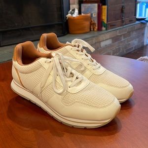 Banana Republic ivory sneakers